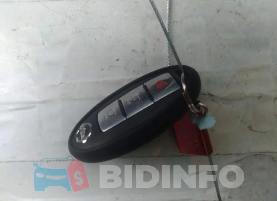JN8AF5MV5FT562820 Photo# 11