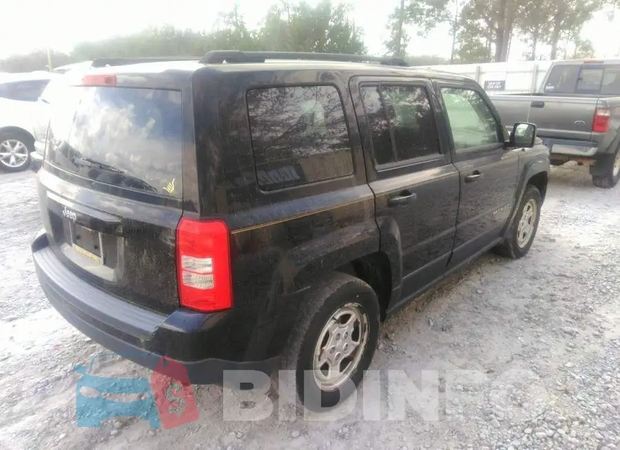 1C4NJPBAXFD156498 Photo# 4