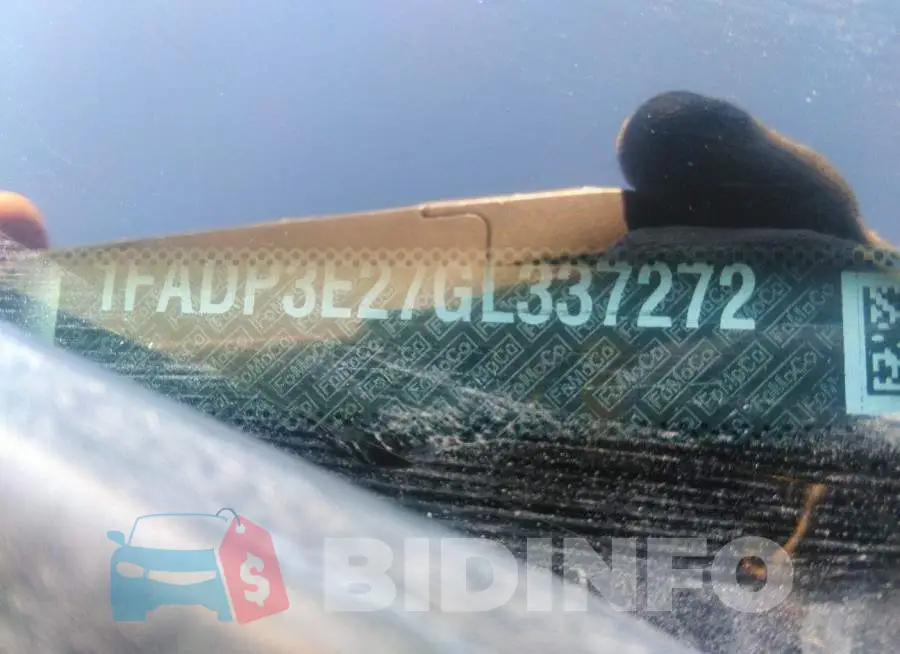 1FADP3E27GL337272 Photo# 9