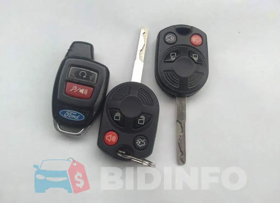 1FADP3F24GL224524 Photo# 11
