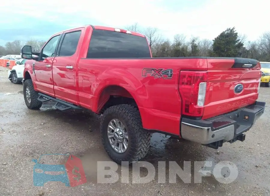 1FT7W2B64JEB46383 Photo# 3
