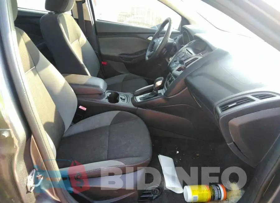 1FADP3F26DL269184 Photo# 5