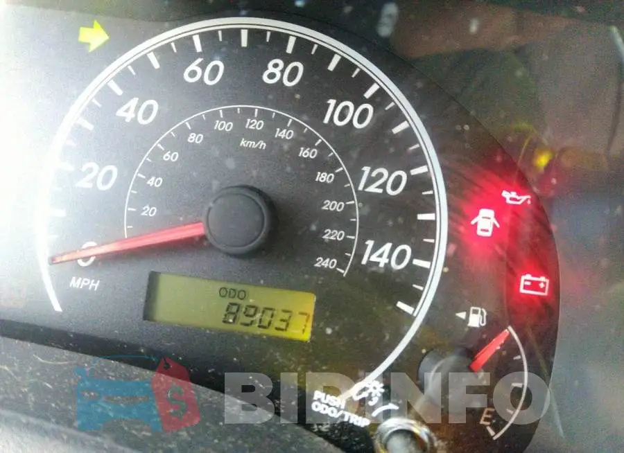 2T1BU4EE2DC942202 Photo# 7