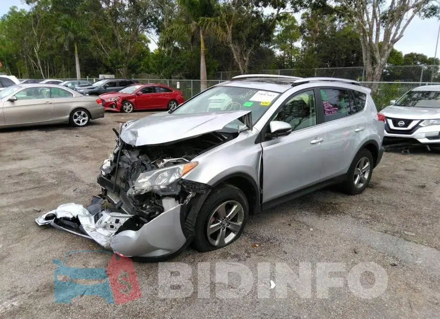 JTMRFREV6FD127271 Photo# 2