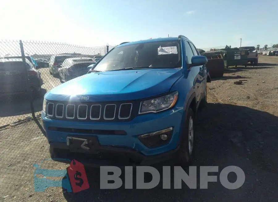 3C4NJCBB0LT141449 Photo# 2