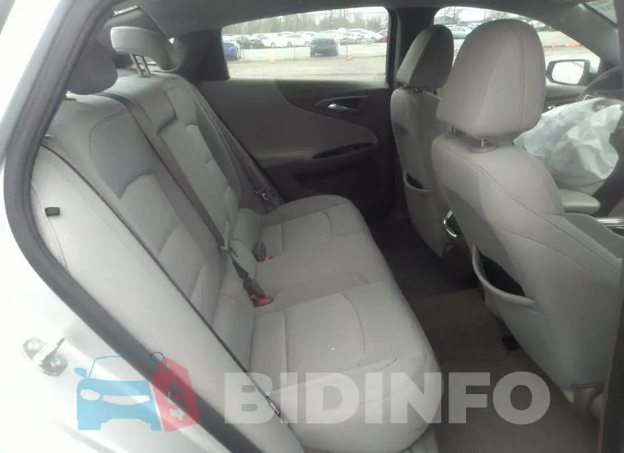 1G1ZD5ST6LF057796 Photo# 8