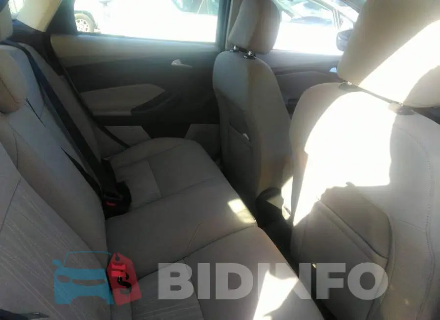 1FADP3K23FL384818 Photo# 8