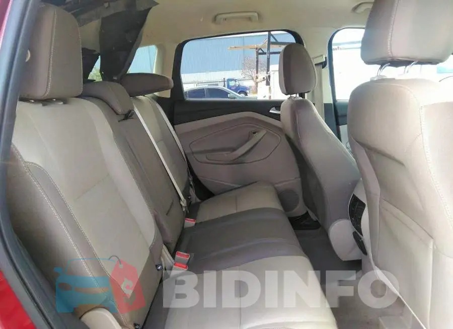 1FMCU0G92GUB83535 Photo# 8