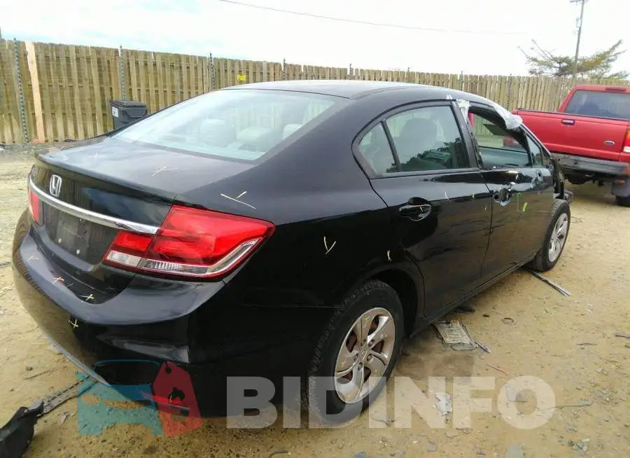 19XFB2F53DE045577 Photo# 4