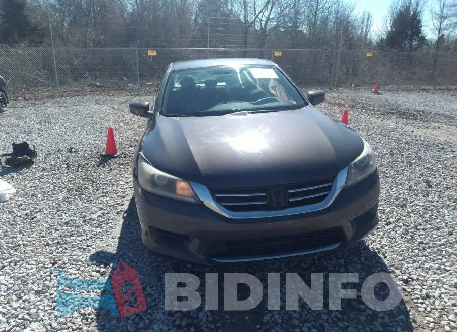 1HGCR2F32DA125373 Photo# 6