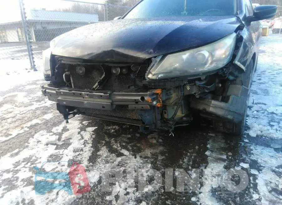 1HGCR2F54FA257152 Photo# 6