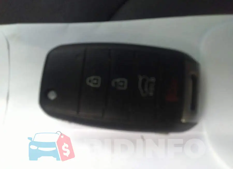 KNDJN2A22E7050804 Photo# 11