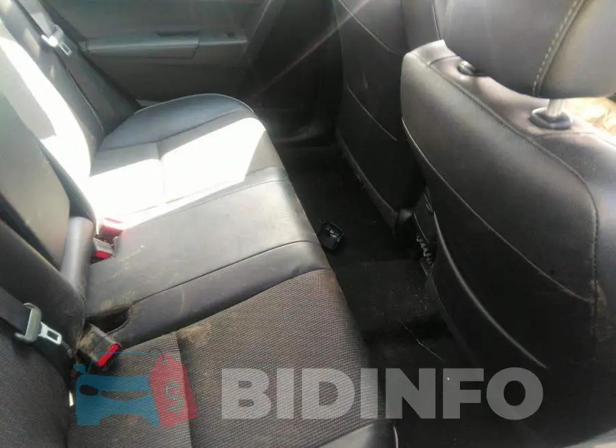 2T1BURHE9FC361341 Photo# 8