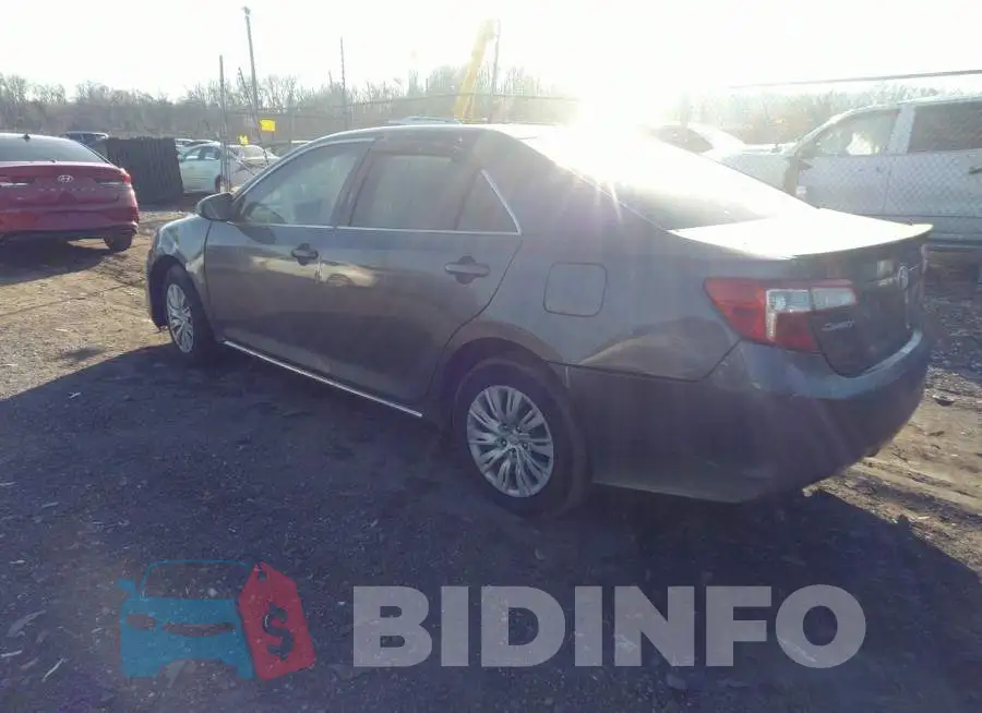 4T4BF1FK2DR302606 Photo# 3