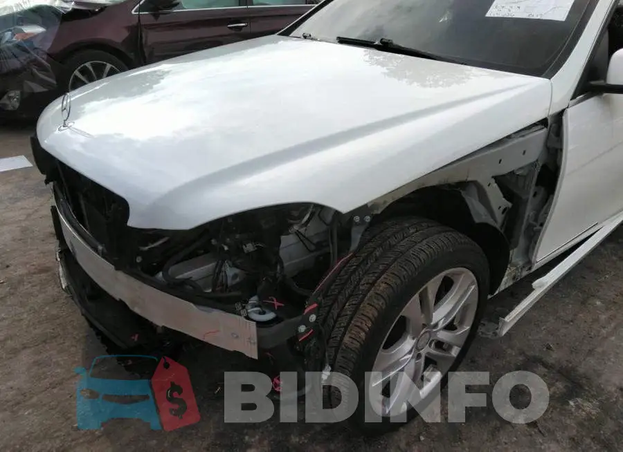 WDDGF8AB7DR282964 Photo# 6