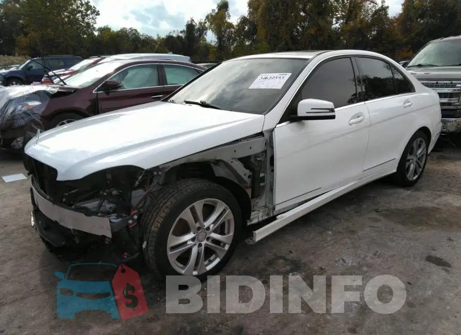 WDDGF8AB7DR282964 Photo# 2