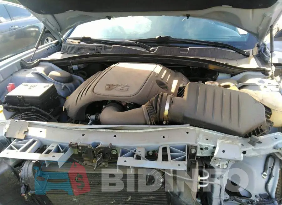 2C3CDXCT5LH208539 Photo# 10