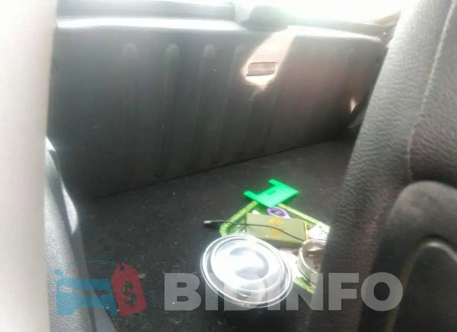 WMEEJ3BA5FK793353 Photo# 8