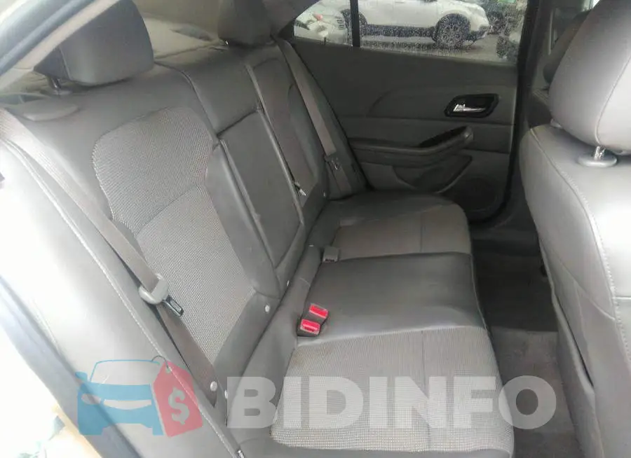 1G11D5SL5FF167322 Photo# 8