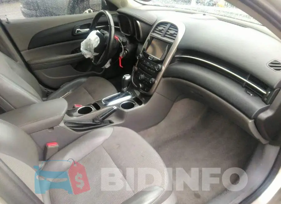 1G11D5SL5FF167322 Photo# 5