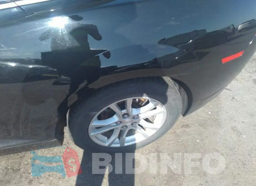 2G1FD3D33F9113744 Photo# 6