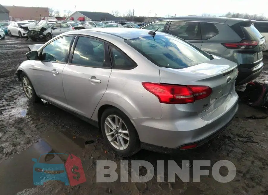 1FADP3F28GL320821 Photo# 3