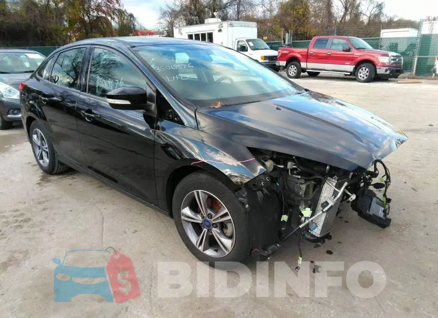1FADP3FE6HL309621 Photo# 1