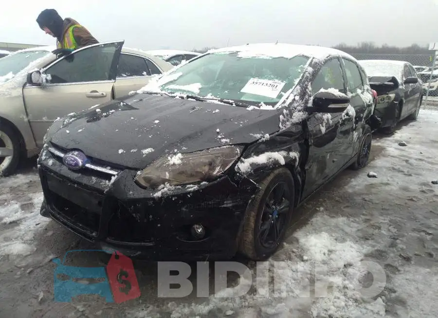 1FADP3K25EL122135 Photo# 2