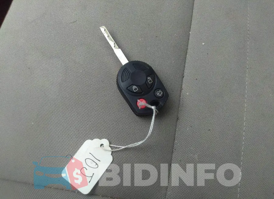 1FMCU0GX4EUE11529 Photo# 11
