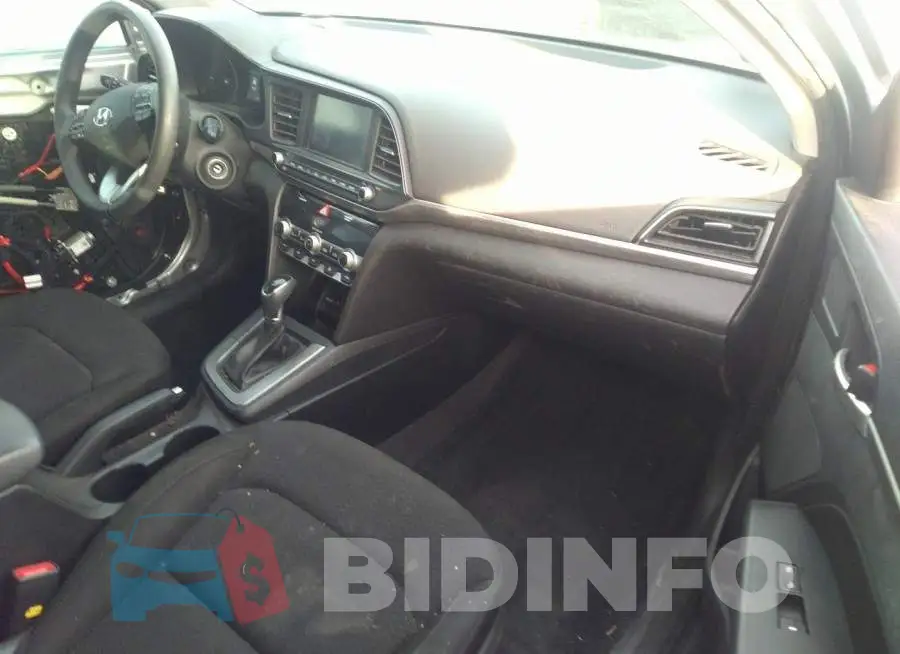 KMHD84LF8LU067231 Photo# 5