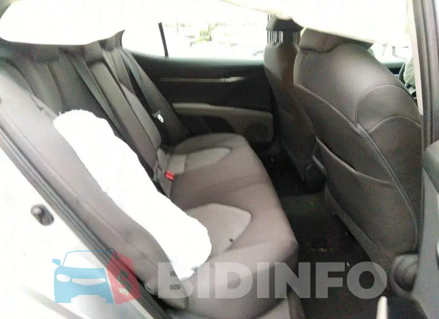 4T1B11HK8KU241247 Photo# 8
