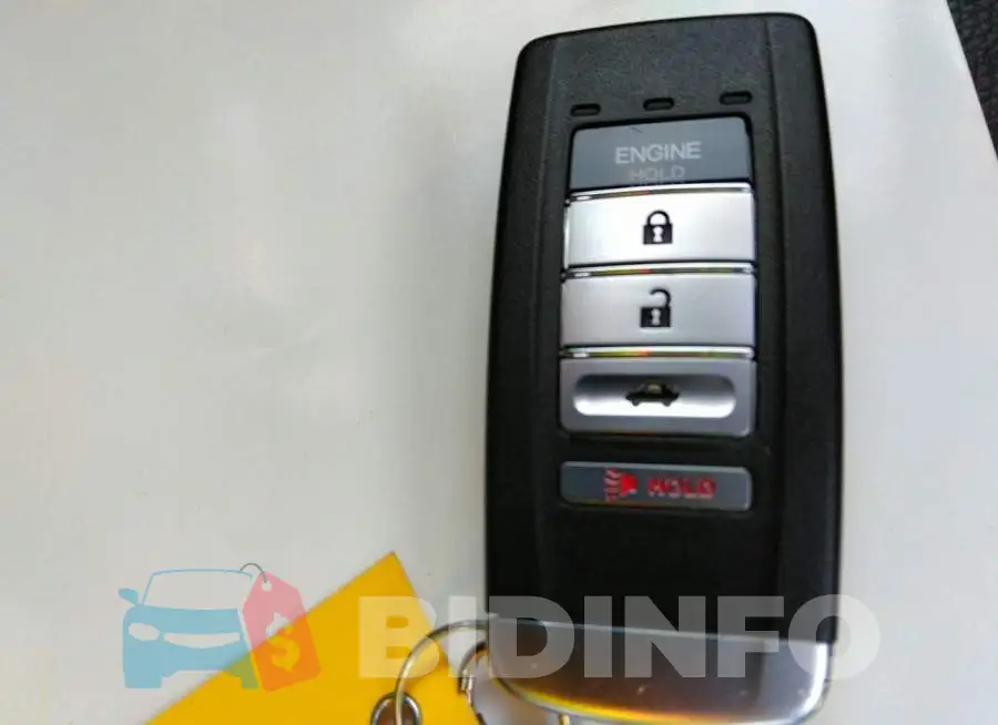 19UUB1F34KA007759 Photo# 11