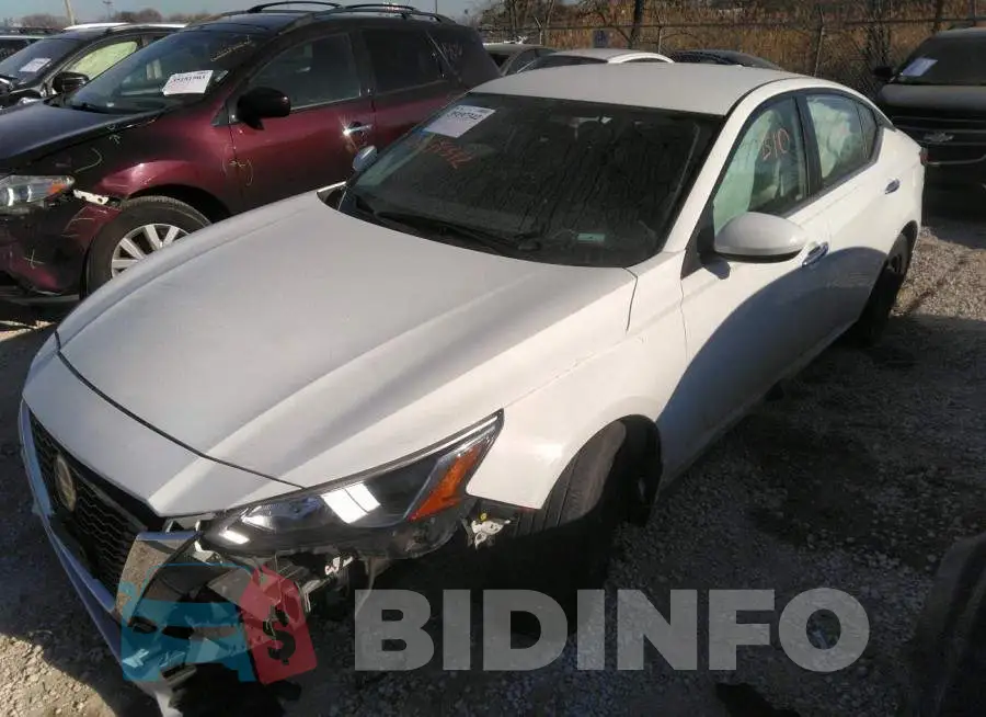 1N4BL4BV7KC135337 Photo# 2