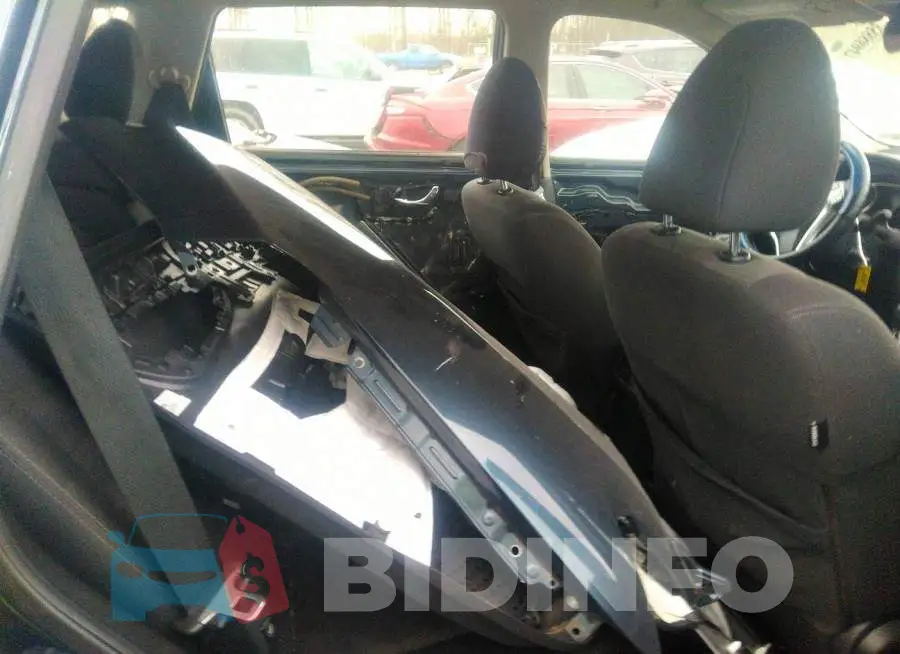 KNMAT2MV2GP643352 Photo# 8