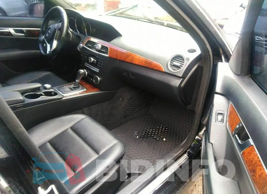 WDDGF4HB7EA948154 Photo# 5