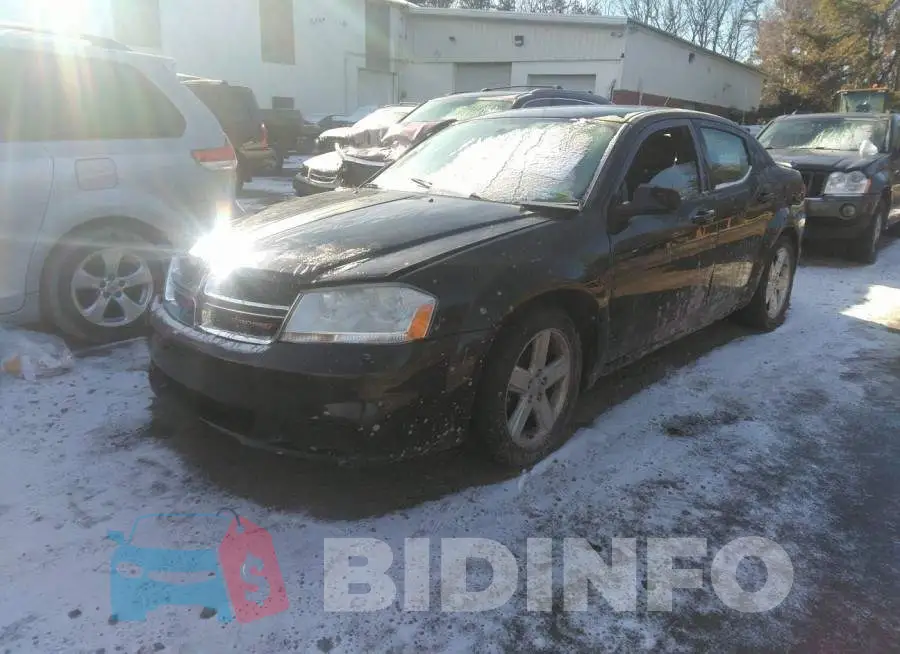 1C3CDZAB7DN534356 Photo# 2