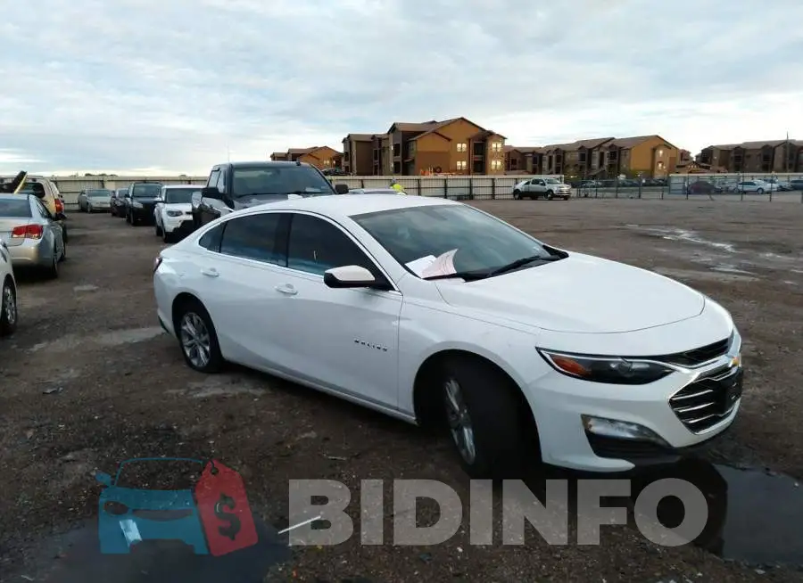1G1ZD5ST2LF087877 Photo# 1