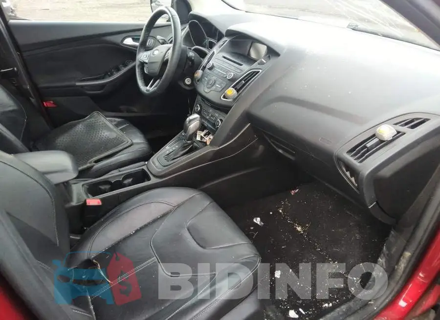 1FADP3K28FL302758 Photo# 5