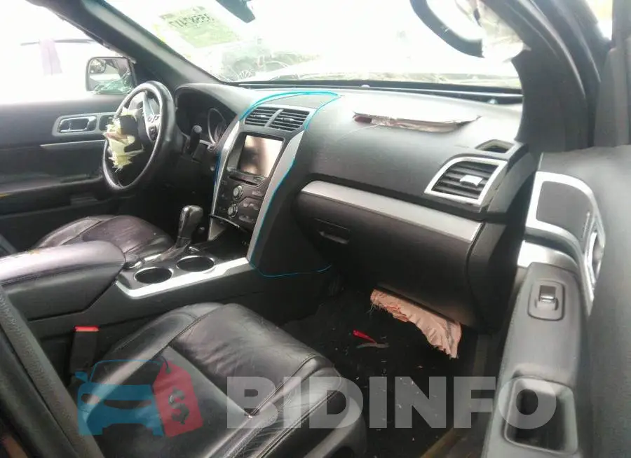 1FM5K8D85DGC30964 Photo# 5