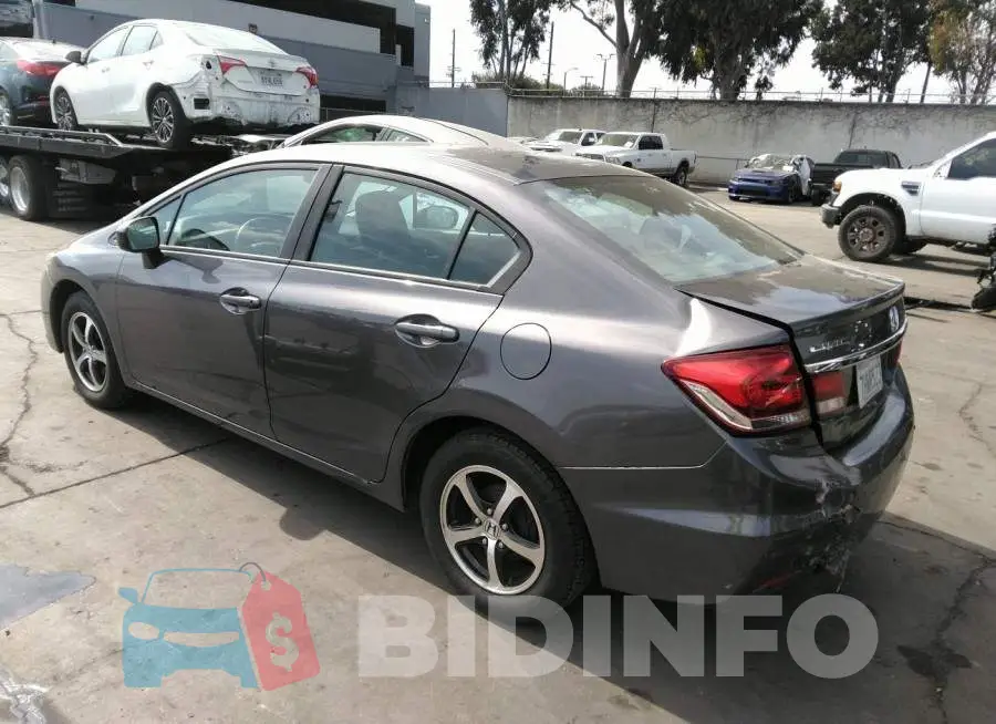 19XFB2F77FE208736 Photo# 3