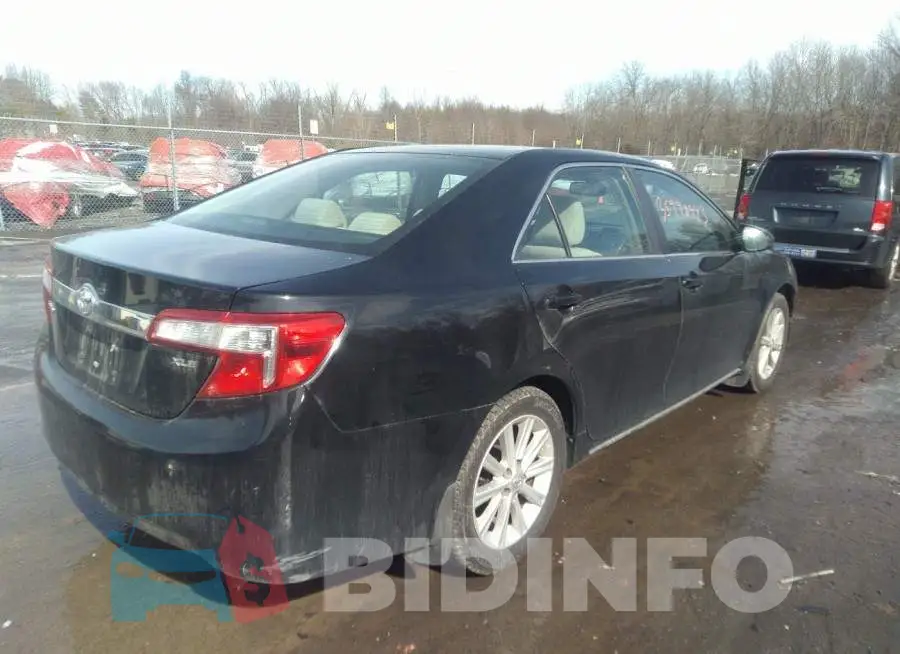 4T4BF1FK8DR315862 Photo# 4