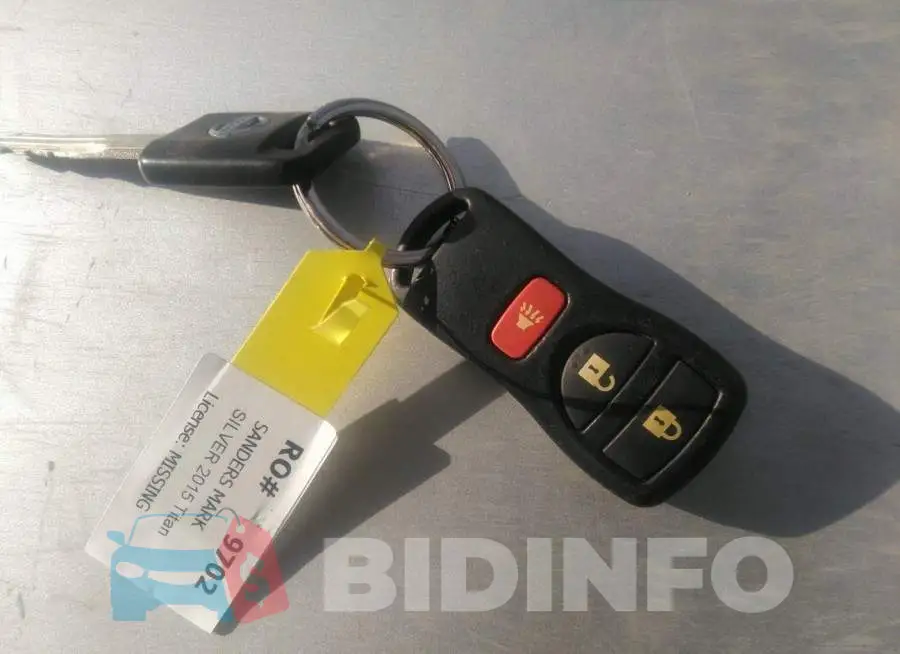1N6AA0EC3FN511182 Photo# 11
