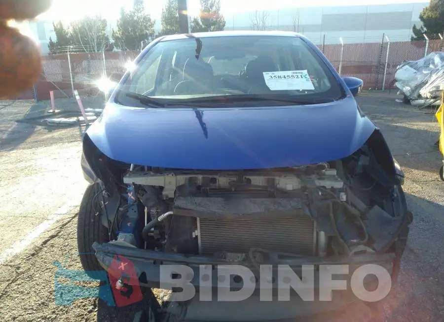 3N1CE2CP5FL358230 Photo# 6