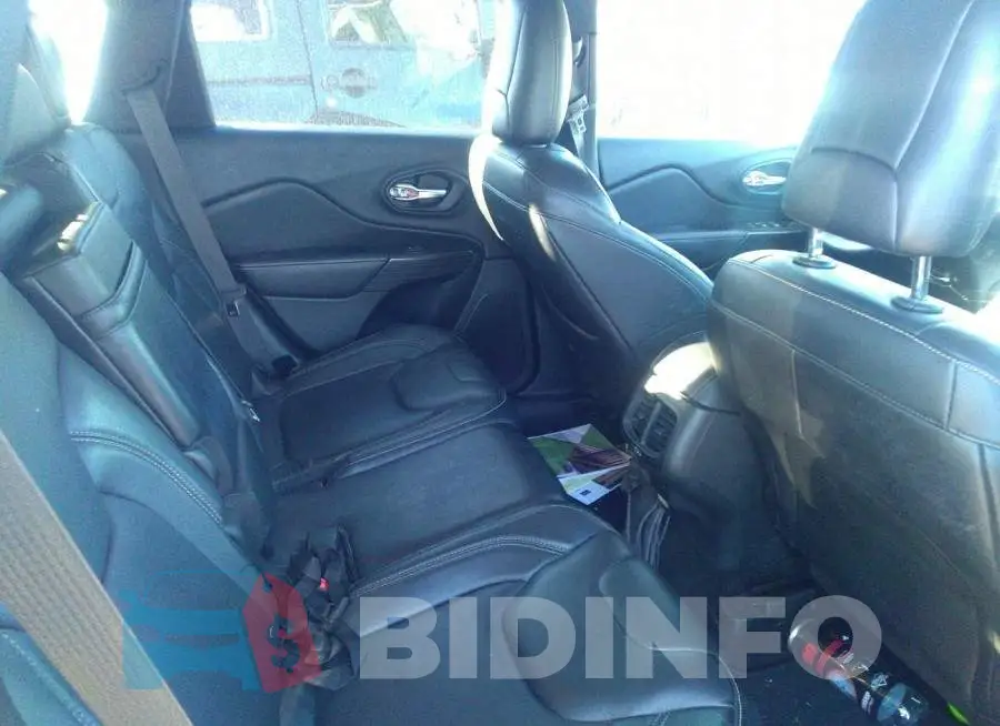 1C4PJLDB2EW208264 Photo# 8