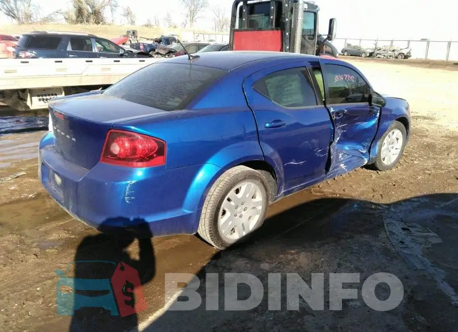 1C3CDZAB3DN638679 Photo# 4