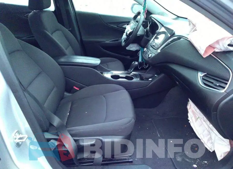 1G1ZD5ST5LF011795 Photo# 5
