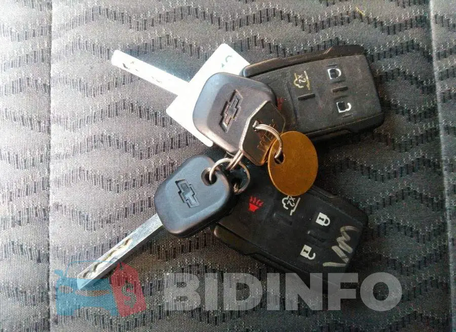 1GNLCDEC0GR260037 Photo# 11