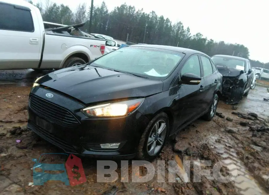 1FADP3FE5HL301946 Photo# 2