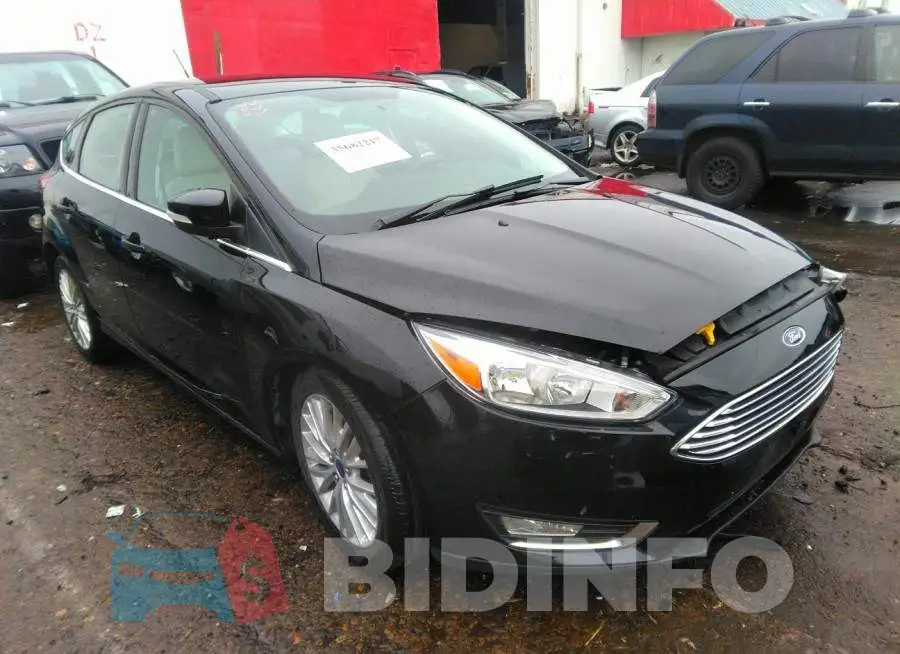 1FADP3N21GL247311 Photo# 1