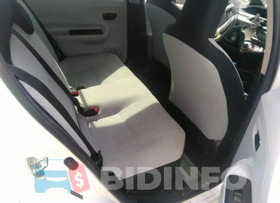JTDKDTB31D1548837 Photo# 8